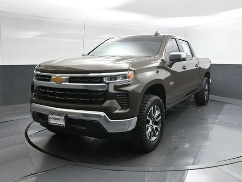 Used 2023 Chevrolet Silverado 1500 LT w/ Protection Package image 1