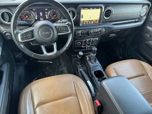 Used 2021 Jeep Wrangler Unlimited Sahara AWD/4WD image 10