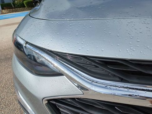 Used 2023 Chevrolet Malibu RS FWD image 10