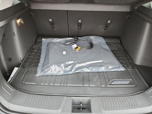 Used 2026 Chevrolet Trax LT w/ Driver Confidence Package image 23