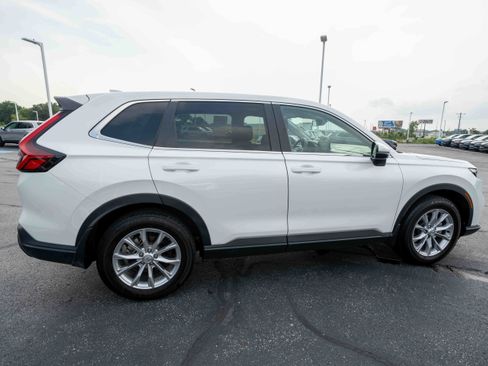 Used 2024 Honda CR-V EX image 6