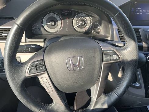 Used 2014 Honda Odyssey EX-L image 19