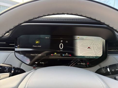 New 2026 Land Rover Range Rover Sport Dynamic SE image 25