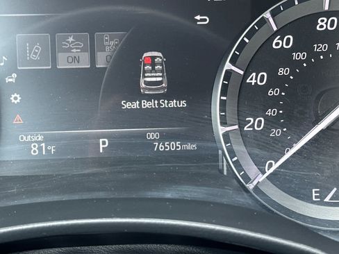 Used 2020 Toyota Highlander Limited image 25