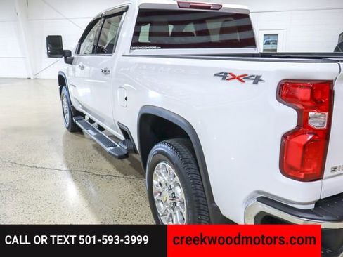 Used 2024 Chevrolet Silverado 2500 LTZ w/ LTZ Convenience Package image 30