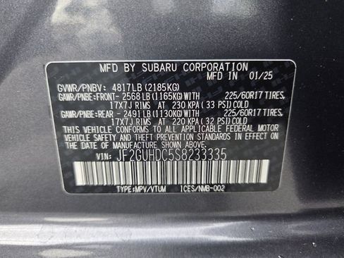 Used 2025 Subaru Crosstrek 2.5i Premium AWD/4WD image 19