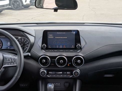 Used 2020 Nissan Sentra SV FWD image 16