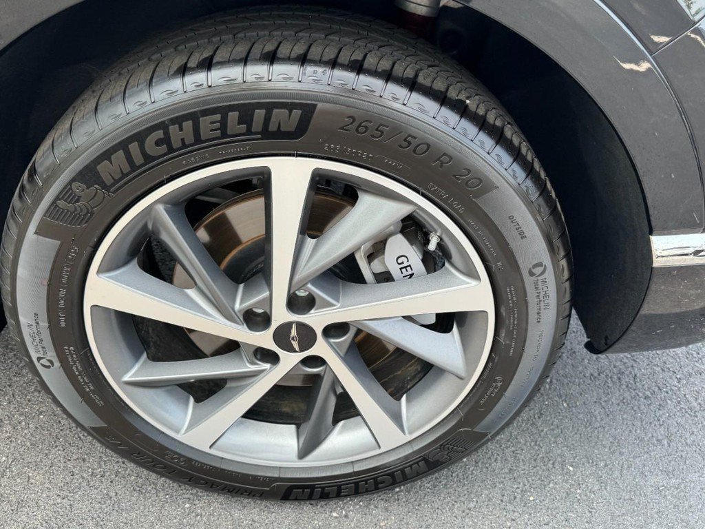 Certified 2026 Genesis GV80 2.5T Select AWD/4WD image 7