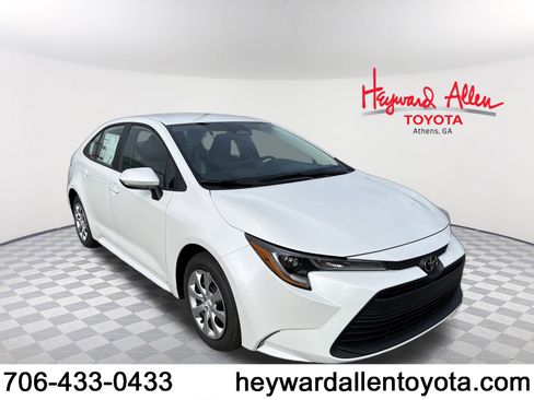 New 2026 Toyota Corolla LE image 1