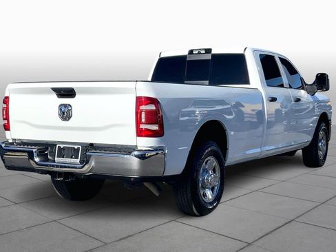 Used 2024 RAM 2500 Tradesman w/ Towing Technology Group image 11