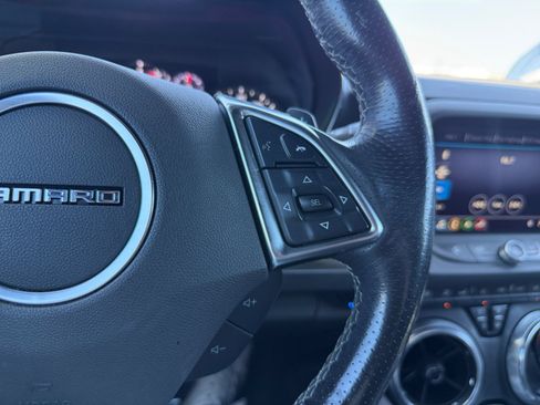 Used 2019 Chevrolet Camaro SS RWD image 17
