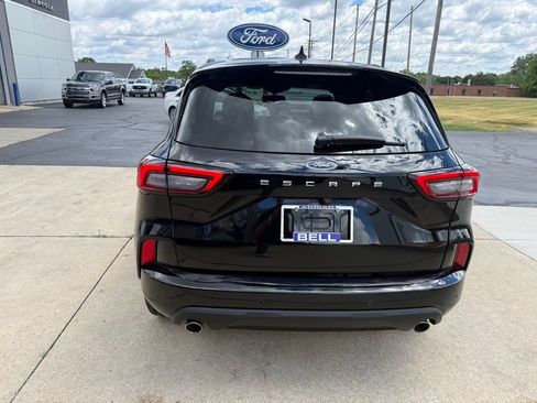 Certified 2023 Ford Escape ST-Line w/ Tech Pack #1 FWD image 8