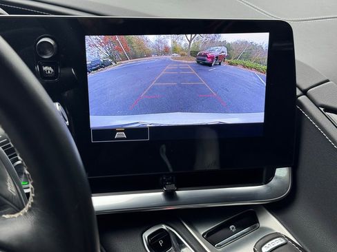 Used 2023 Chevrolet Corvette Stingray w/ Z51 Performance Package image 34