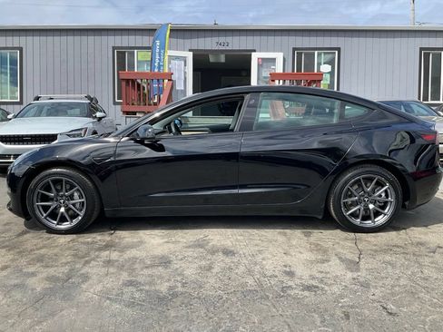 Used 2023 Tesla Model 3 Standard Range RWD image 5