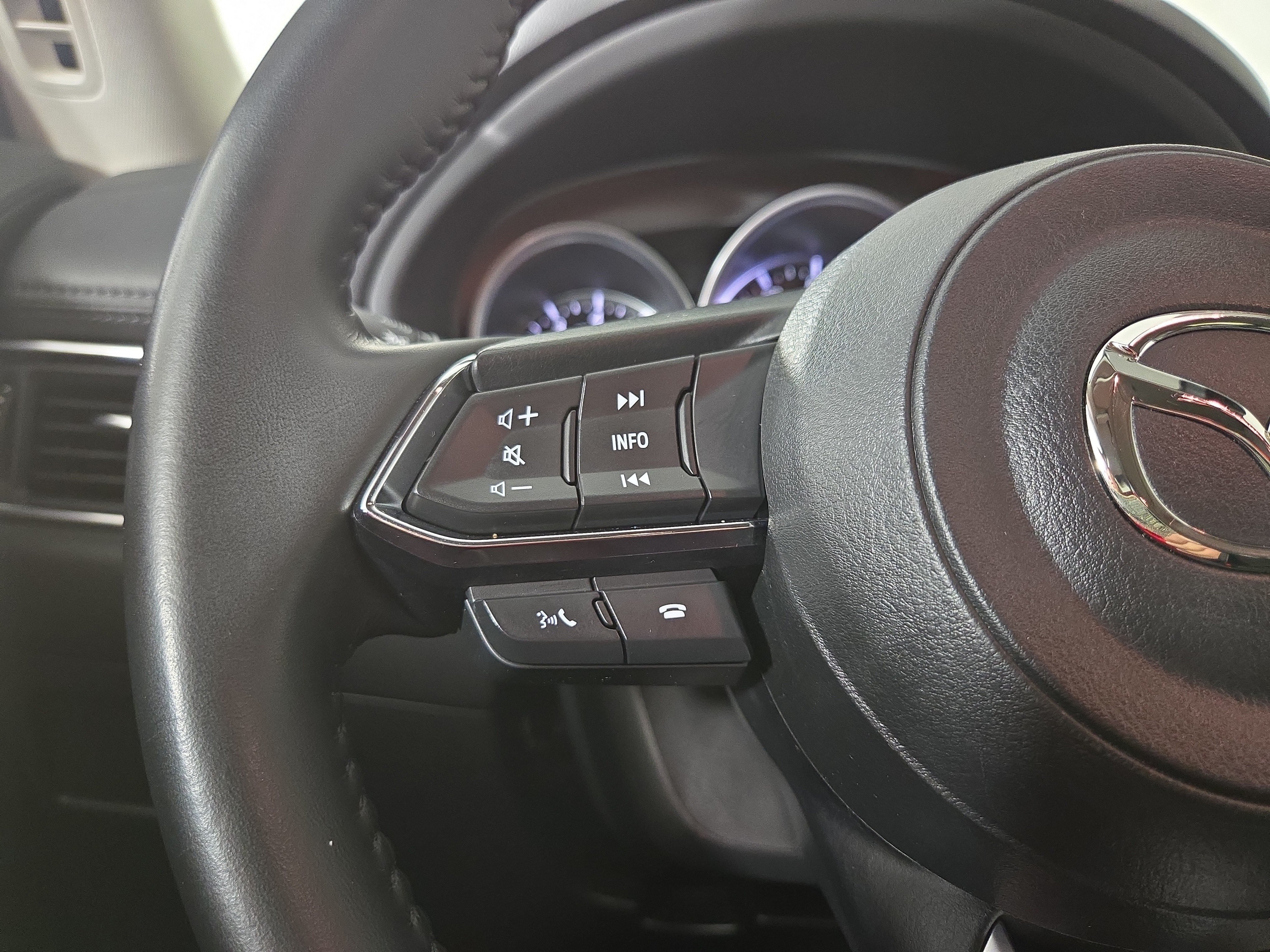 Certified 2025 MAZDA CX-5 AWD 2.5 S w/ Select Package image 15