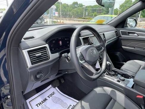 Used 2023 Volkswagen Atlas Cross Sport SE w/ Panoramic Sunroof Package AWD/4WD image 9