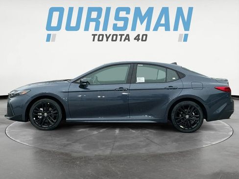 New 2026 Toyota Camry SE image 4