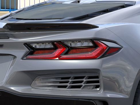 New 2025 Chevrolet Corvette E-Ray w/ ZER Performance Package image 11