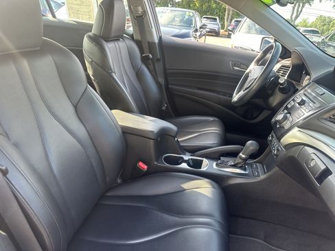 Used 2020 Acura ILX FWD image 5