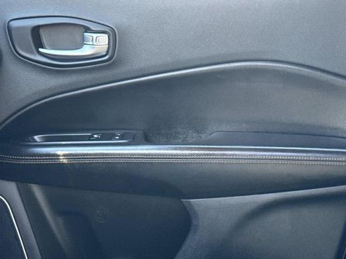 Used 2021 Jeep Compass Limited image 21