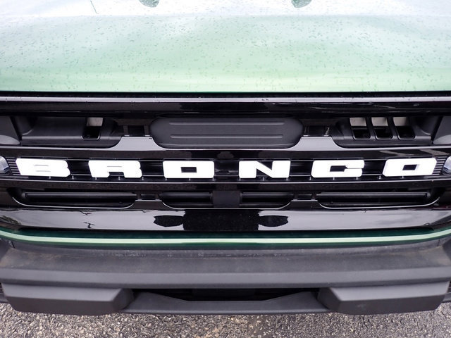 Certified 2025 Ford Bronco Outer Banks AWD/4WD image 12