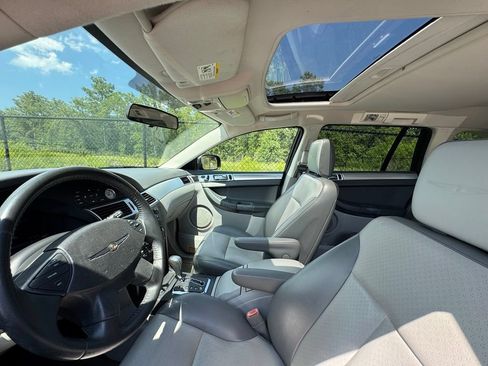 Used 2007 Chrysler Pacifica Touring FWD image 19
