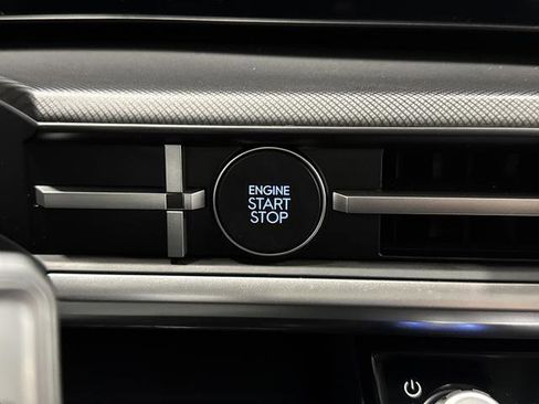 Used 2024 Hyundai Santa Fe XRT image 24