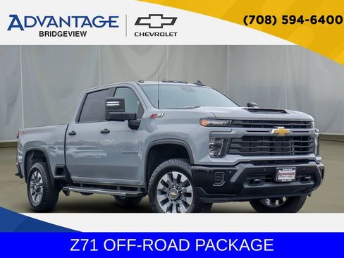 Used 2025 Chevrolet Silverado 2500 Custom w/ Custom Value Package AWD/4WD image 1