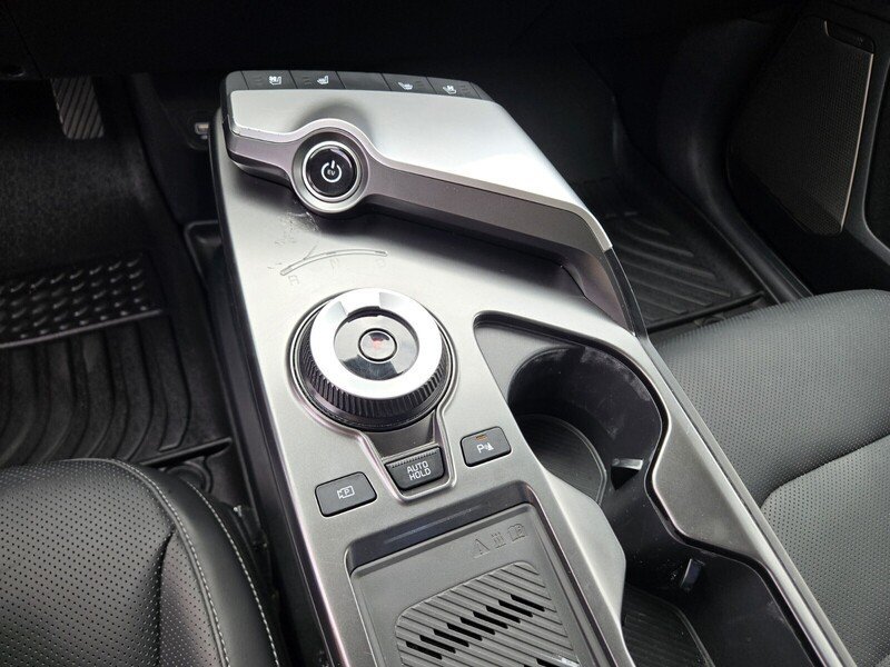 Certified 2023 Kia EV6 Wind RWD image 23