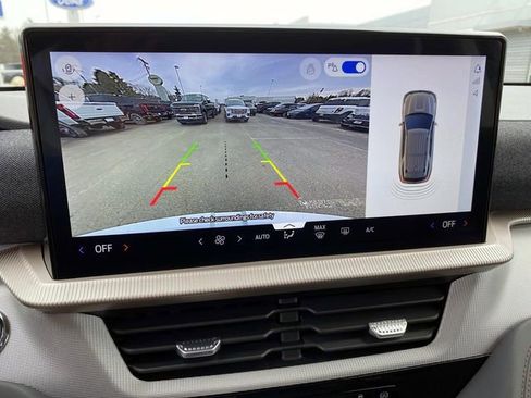 Used 2026 Ford Explorer Active image 13