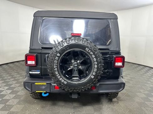 Used 2023 Jeep Wrangler Unlimited w/ Cold Weather Group image 4