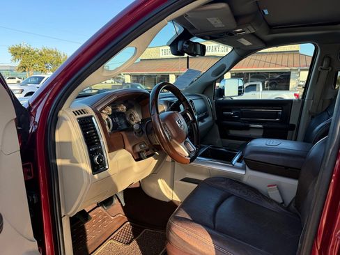 Used 2013 RAM 2500 Longhorn image 17