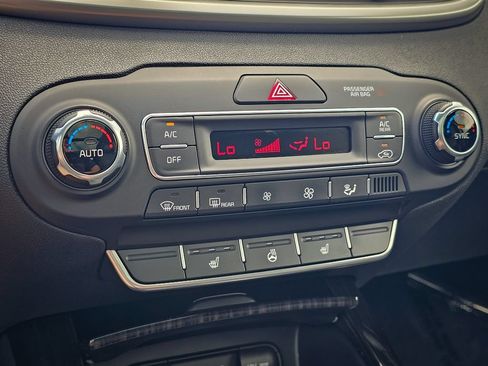 Used 2019 Kia Sorento EX w/ EX Touring Package FWD image 25