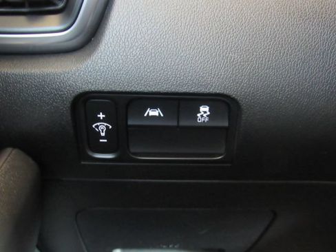 Used 2021 Kia Sorento S FWD image 38
