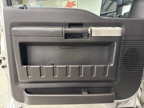 Used 2014 Ford F450 Lariat w/ Lariat Ultimate Package image 22