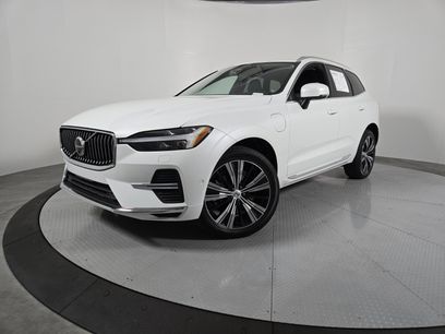 Used 2022 Volvo XC60 T8 Inscription w/ Advanced Package