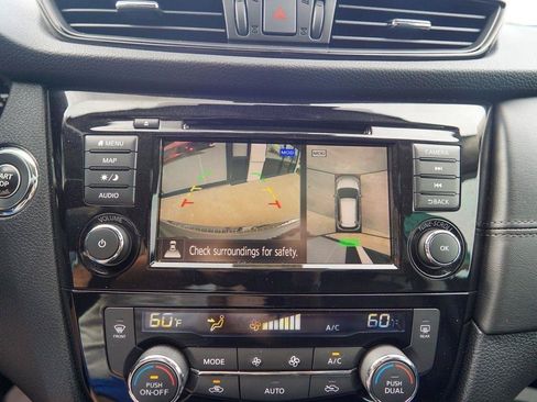 Used 2020 Nissan Rogue SL w/ Premium Package FWD image 27
