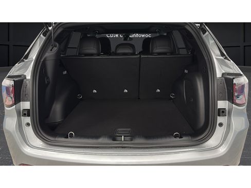 New 2026 Jeep Compass Latitude AWD/4WD image 26