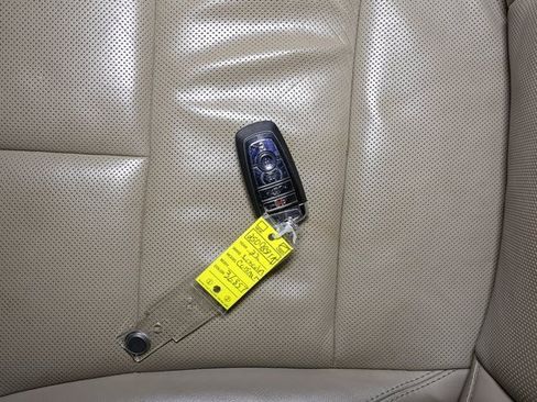 Used 2022 Lincoln Corsair Reserve w/ Elements Package image 40