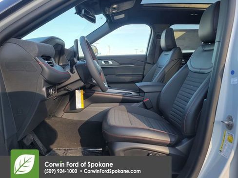 New 2026 Ford Explorer ST-Line w/ ST-Line Street Pack AWD/4WD image 2