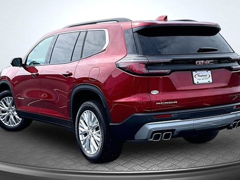 Used 2024 GMC Acadia Elevation w/ Luxury Package FWD image 14
