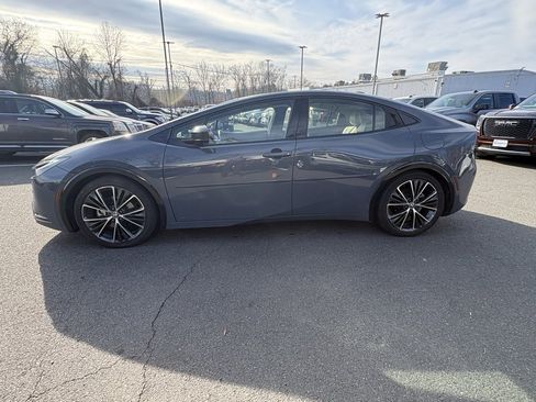 Used 2023 Toyota Prius LE image 26
