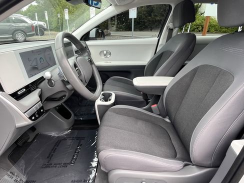 Certified 2024 Hyundai Ioniq 5 SEL RWD image 10