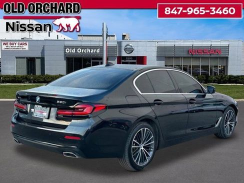 Used 2022 BMW 530i xDrive w/ Convenience Package image 4