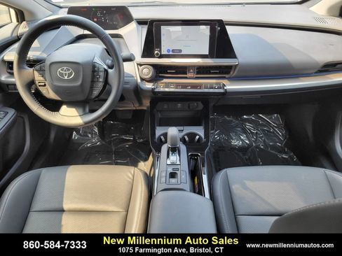 Used 2024 Toyota Prius XLE image 12