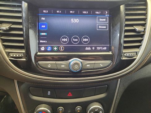 Used 2020 Chevrolet Trax LT w/ Driver Confidence Package FWD image 25