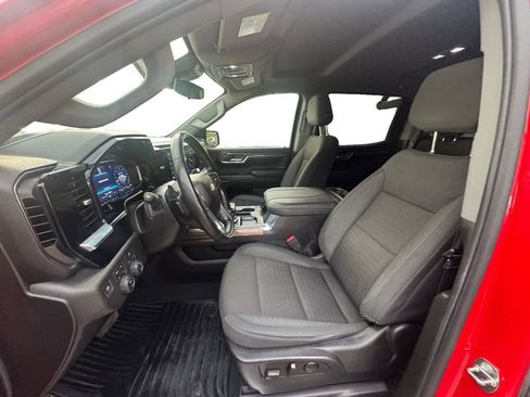 Used 2024 Chevrolet Silverado 1500 LT w/ Z71 Off-Road Package image 10