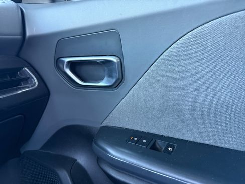 Used 2025 Kia K4 EX FWD image 19