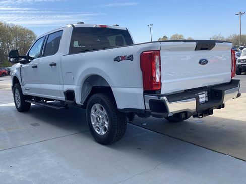 Used 2025 Ford F250 XLT image 7