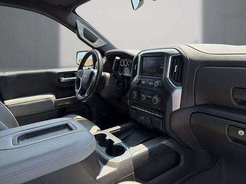 Certified 2019 Chevrolet Silverado 1500 LTZ AWD/4WD image 12